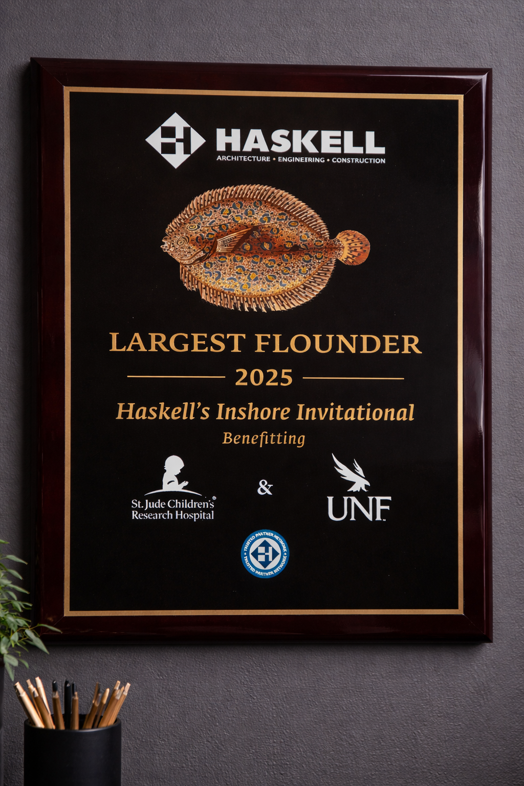 UV Dark Cherry Pianoboard Plaque